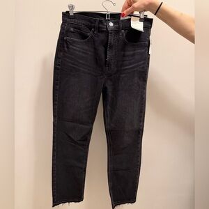 Gap Vintage Slim High Rise Jeans Size 28/6 Short - Color: Washed Black